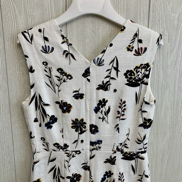 Ann Taylor Double V Neck Floral Sleeveless Dress Size 2 NWT - Picture 9 of 9